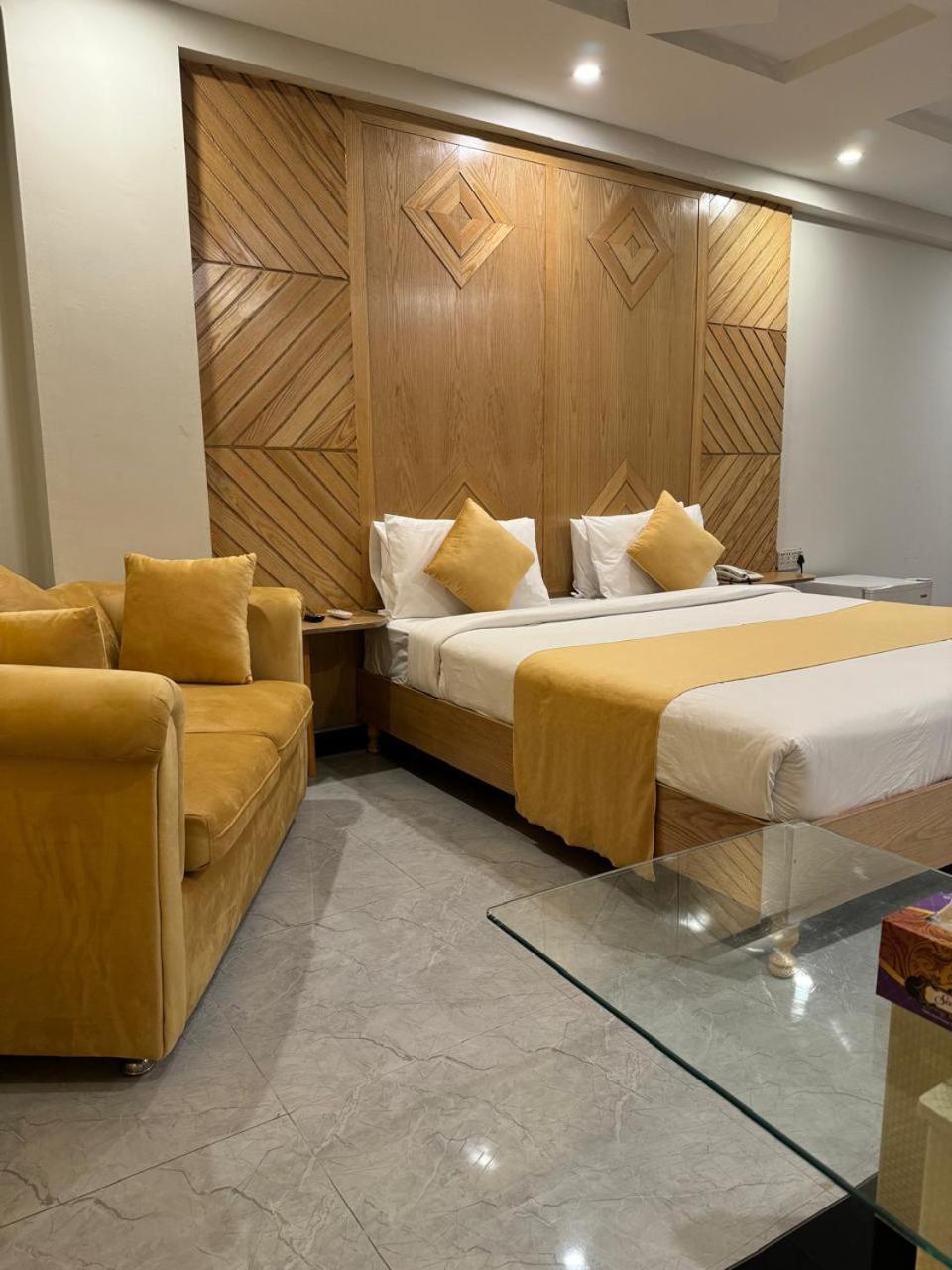 Atlas Hotel 伊斯兰堡 外观 照片