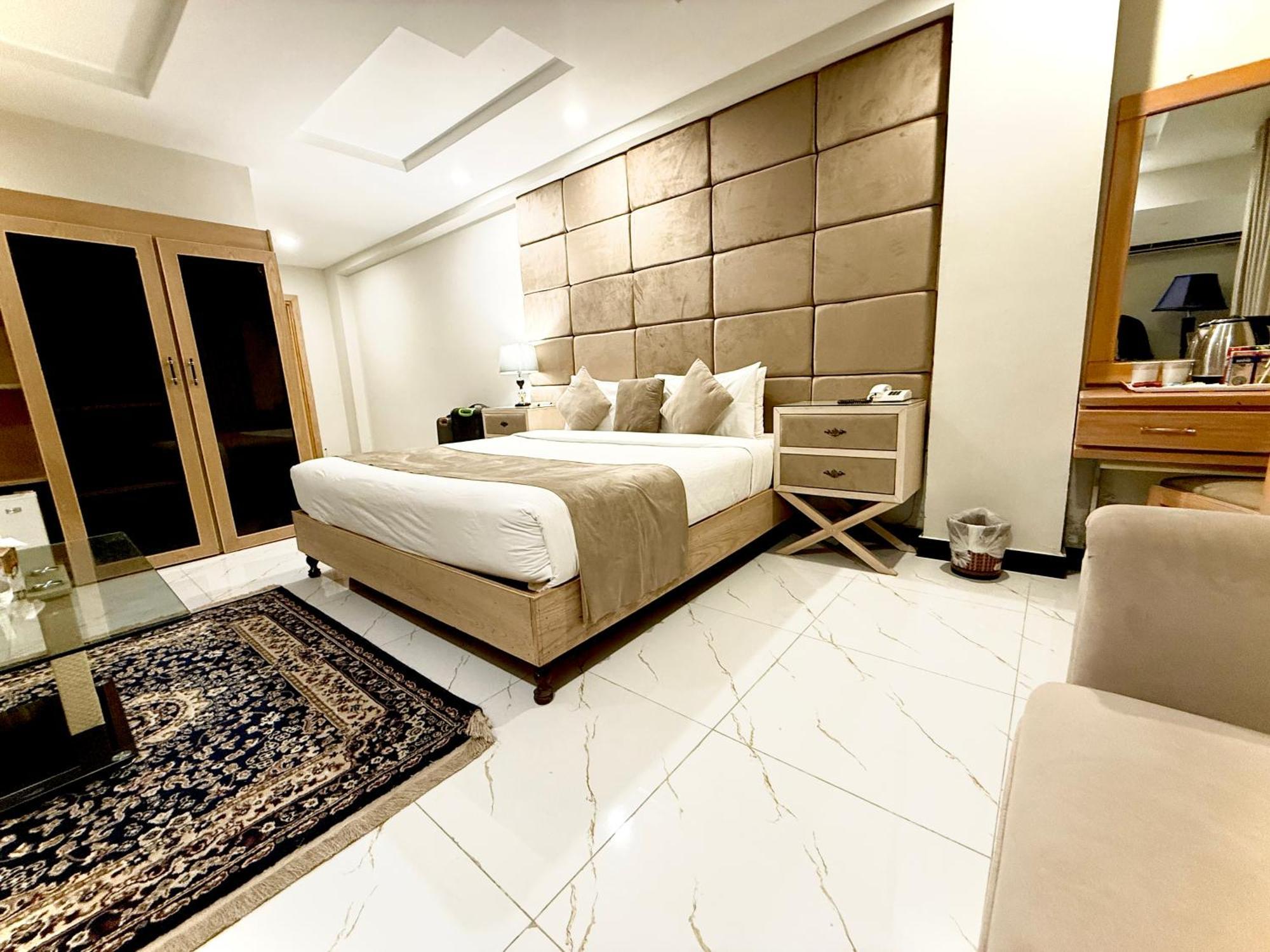 Atlas Hotel 伊斯兰堡 外观 照片